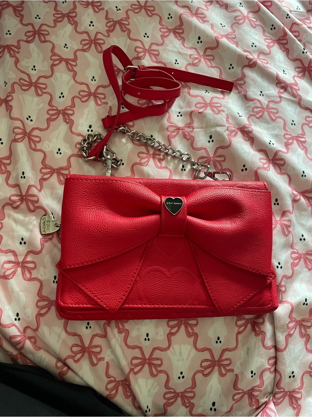 Betsey Johnson Bow Wos Red Double Bow Trim Detail Wallet On A String Crossbody